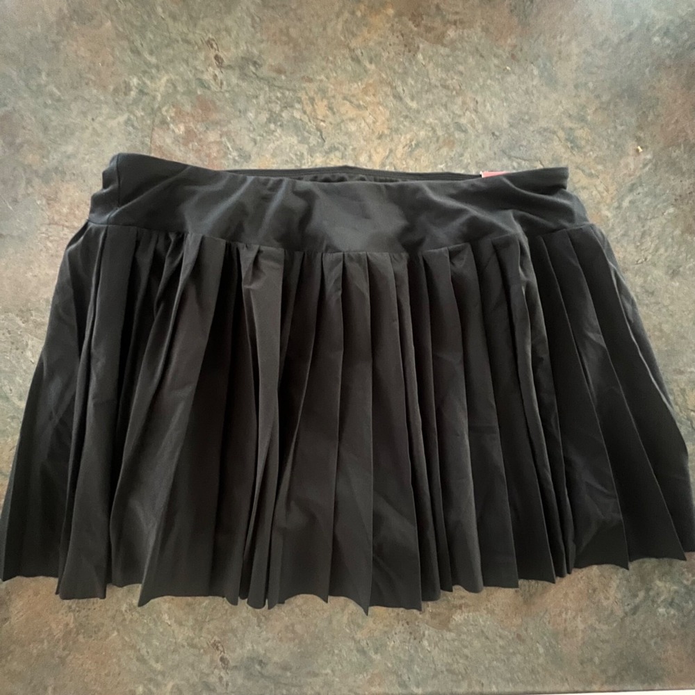 Women's XXL DSG Moisture-Wicking Pleated Skort Pure Black